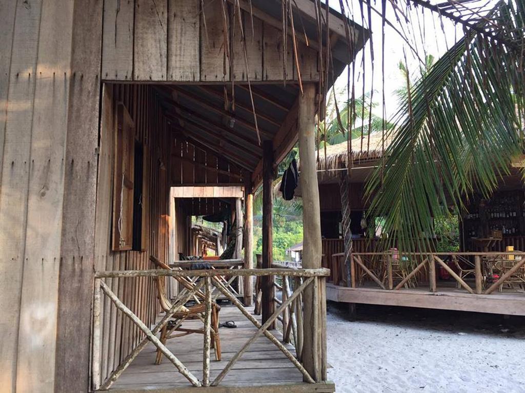 3 Stone Bungalow Hotel Pulau Koh Rong Luaran gambar
